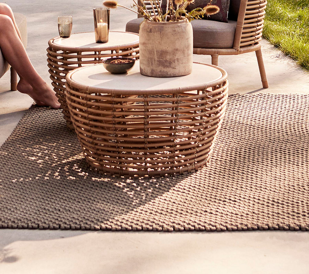 Basket coffee table, medium